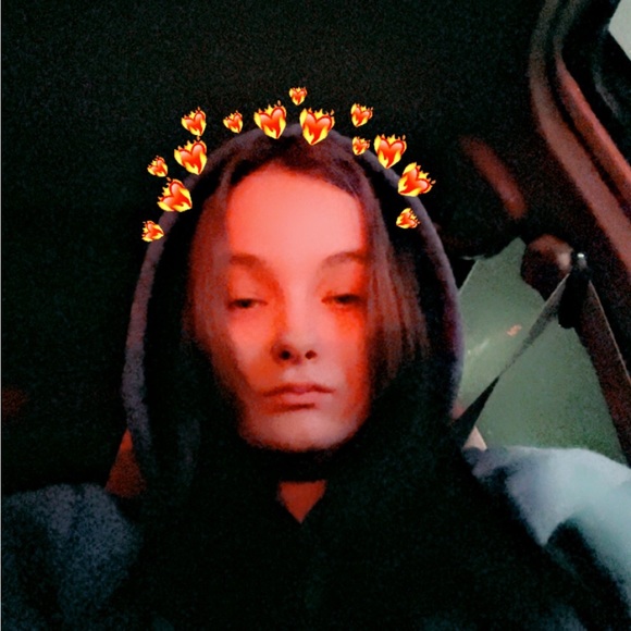 Meet your Posher, Alex - Picture 1 of 1